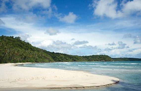 ตะลอนเที่ยว "เกาะกูด" เริงร่าท้าลมทะเล