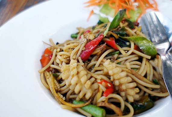 แวะฝากท้องมื้อบ่ายที่ "เขาใหญ่เสต็กเฮ้าส์"