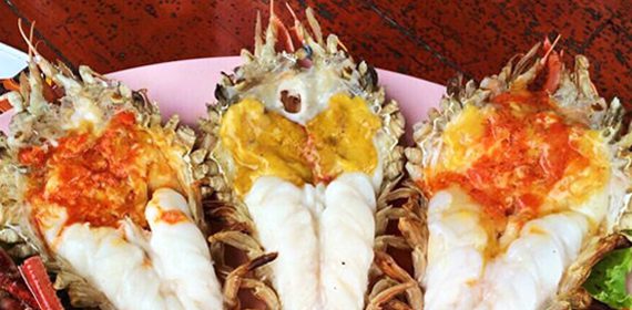 แพทองหยอด อาหารอร่อย บรรยากาศดี อาหารสดๆ