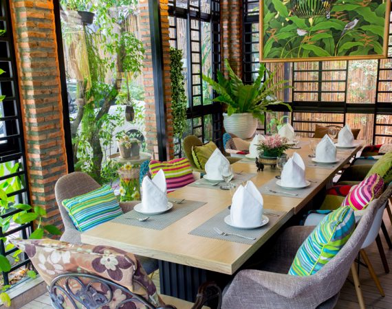 Palm Cuisine (ปาล์ม ควิซีน) โฮมเมด อร่อยแบบไทย ๆ