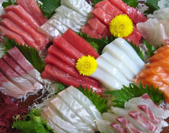 Tokyo Night บุฟเฟ่ต์อาหารญี่ปุ่นที่ เดอะ สแควร์