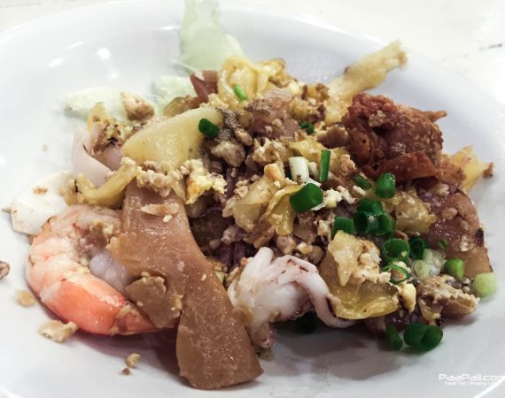 "คั่วไก่นิมมาน" ความอร่อยในซอยนิมมาน 17