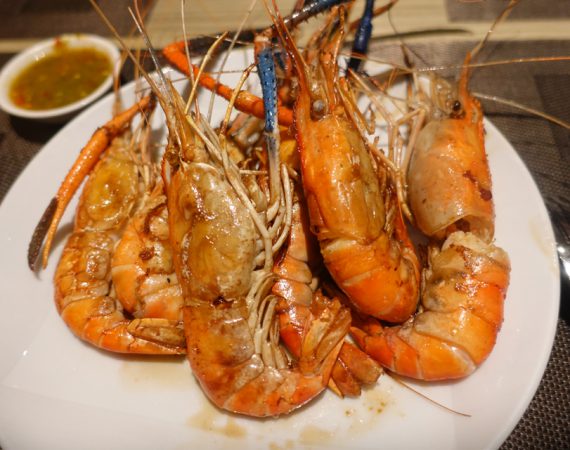 เต็มอิ่มกับกุ้งแม่น้ำแบบ Non-Stop  ที่โนโวเทล กรุงเทพ แพลทินัม ประตูน้ำ