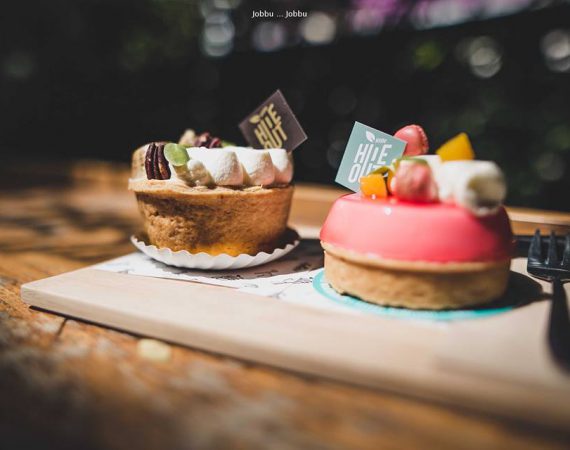 พาไปลองของหวานที่ "Little Hideout" ขนมเค้กสไตล์ฝรั่งเศส