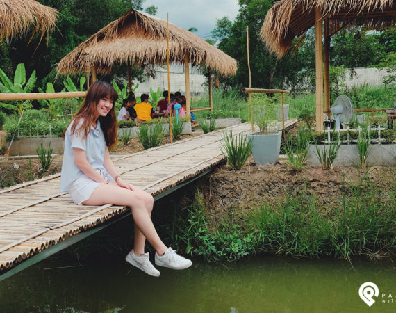 สโลว์ไลฟ์กลางทุ่งนา ชมธรรมชาติ อิ่มอร่อย @ กระท่อมปลายนา