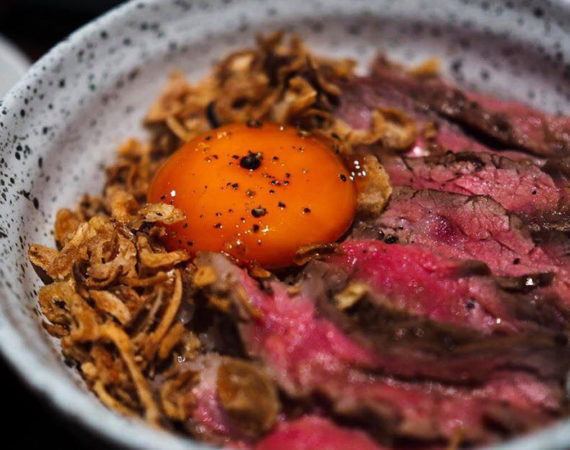 พาไปลองความอร่อยที่ ร้านฉัน - Chunn-