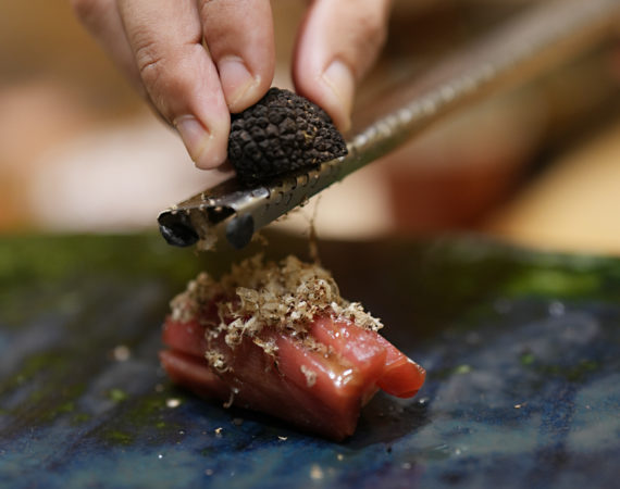 พาทัวร์โอมากาเสะราคาดีที่ "Mokusai House"