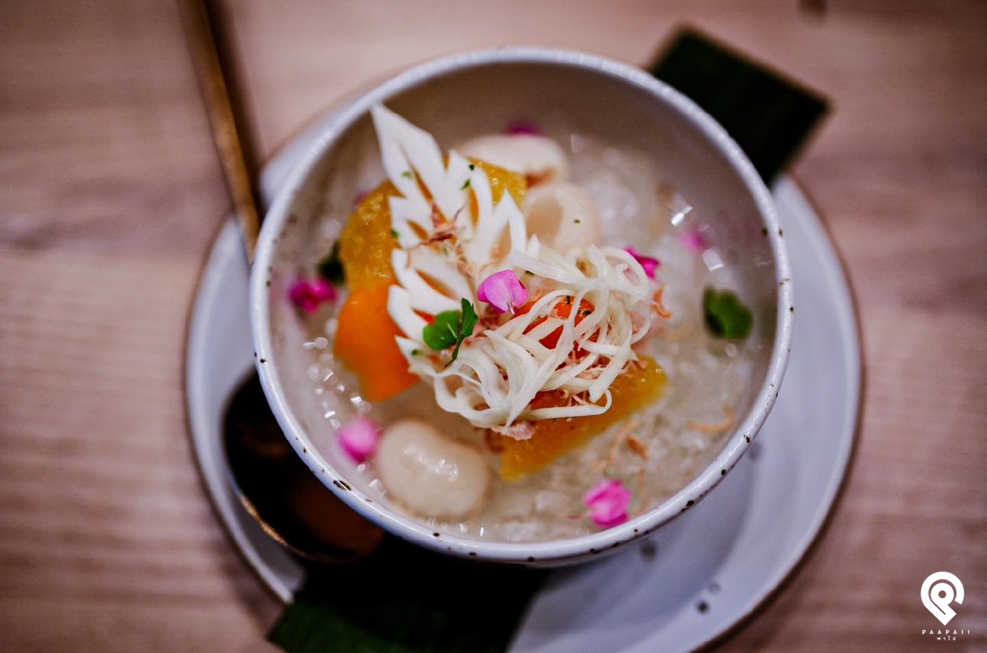 Khum Hom ร้านอาหารไทยร่วมสมัยแห่งใหม่ โดยเชฟเอียน