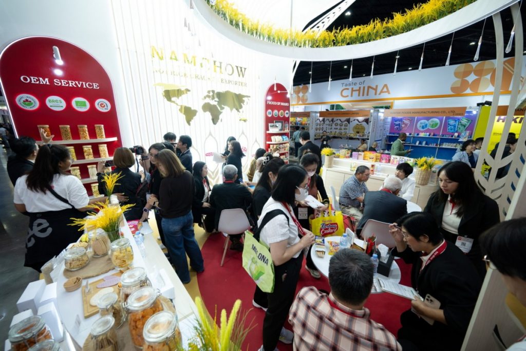 นำเชาไทยโชว์ศักยภาพส่งออกขนมข้าว พร้อมเปิดตัวมาสคอต "น้องบินบิน" ในงาน THAIFEX 2025