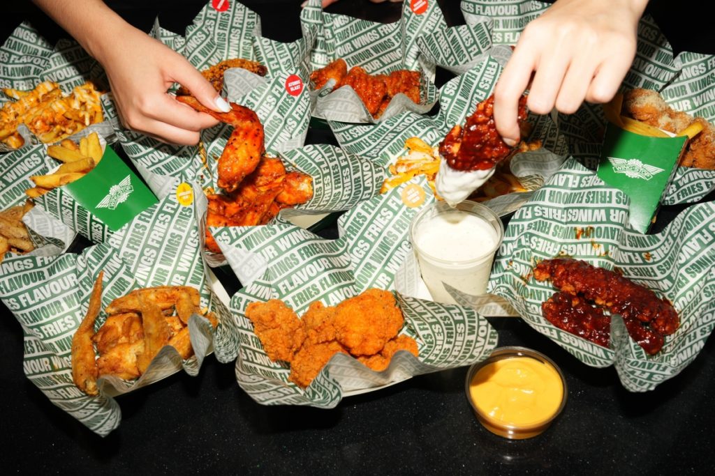 "Wingstop" เปิดสาขาแรกในไทยที่ MBK พร้อม 9 รสชาติซิกเนเจอร์จากกว่า 3,000 สาขาทั่วโลก