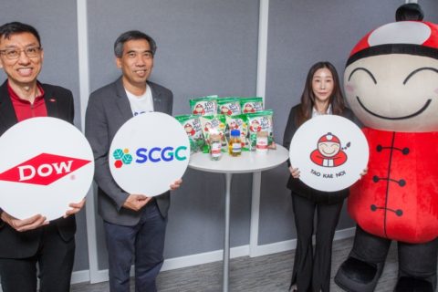 เถ้าแก่น้อย ขับเคลื่อนนำร่องนโยบายความยั่งยืน ผนึกพันธมิตร SCGC  และ Dow ชูนวัตกรรมซองสาหร่าย! ใช้เทคโนโลยีรีไซเคิลขั้นสูง  คืนชีวิตขยะพลาสติก