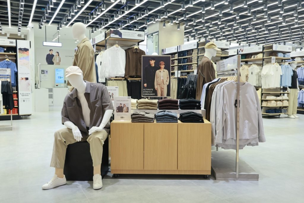 "ยืดเปล่า" ปักหมุดแลนด์มาร์กใหม่! เปิด YUEDPAO Flagship Store ใหญ่ที่สุดในไทยที่แฟชั่น ไอส์แลนด์ มัดรวม 8 โซนแฟชั่น ช้อปได้ครบจบในที่เดียว