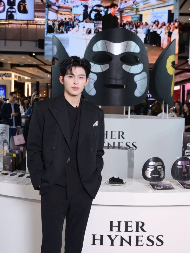 ปอนด์ ณราวิชญ์ ปักธงแบรนด์แอมบาสเดอร์ชายคนแรก HER HYNESS พร้อมเปิดตัวมาส์กนวัตกรรมใหม่สั่นสะเทือนวงการ Clean Beauty