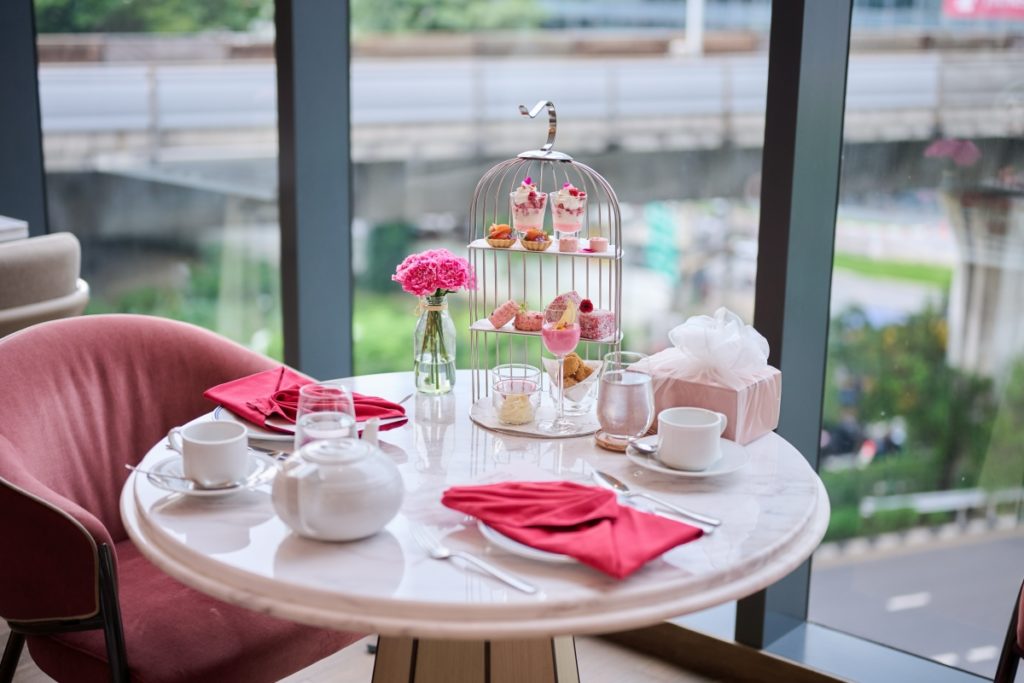 HARNN จับมือ InterContinental Bangkok Sukhumvit ส่ง Rose Ritual Set ดูแลตัวเอง พร้อมหนุนมูลนิธิถันยรักษ์